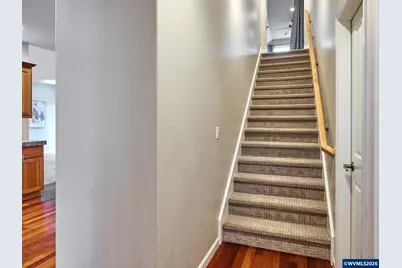 829 Pioneer Dr, Silverton, OR 97381 - Photo 26