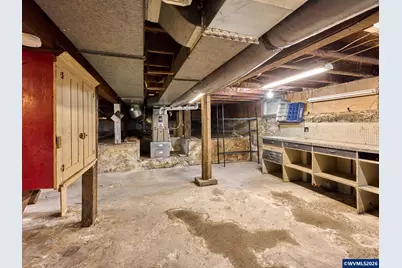 216 S James St, Silverton, OR 97381 - Photo 22