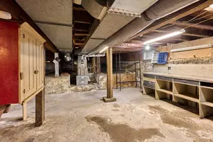 216 S James St, Silverton, OR 97381 - Photo 26