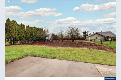 925 N Pershing St, Mount Angel, OR 97362 - Photo 12