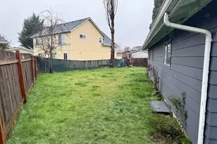 4725 Glenallen Ct NE, Salem, OR 97305 - Photo 2