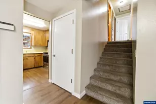 537 SE 26th Ave, Albany, OR 97322 - Photo 16