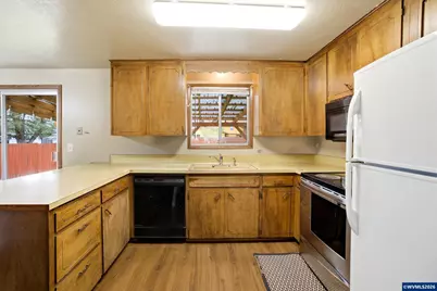 537 26th Av SE, Albany, OR 97322 - Photo 16