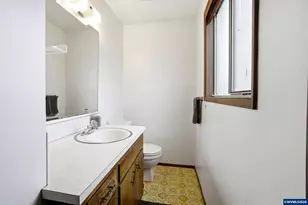 537 SE 26th Ave, Albany, OR 97322 - Photo 42