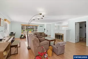 1303 10th Av SW, Albany, OR 97321 - Photo 6