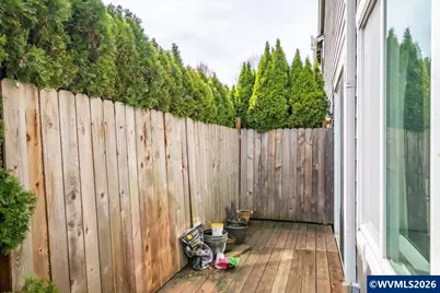 512 NW Celtis Ln, Hillsboro, OR 97124 - Photo 38