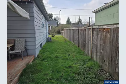 1825 N Cramer St, Portland, OR 97217 - Photo 4