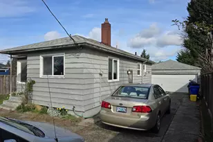 1825 N Cramer St, Portland, OR 97217 - Photo 2