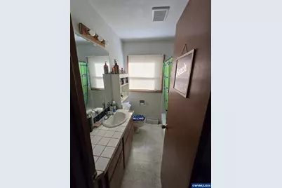 1825 N Cramer St, Portland, OR 97217 - Photo 10