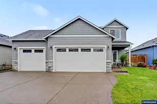 1491 Foxglove St, Woodburn, OR 97071 - Photo 2