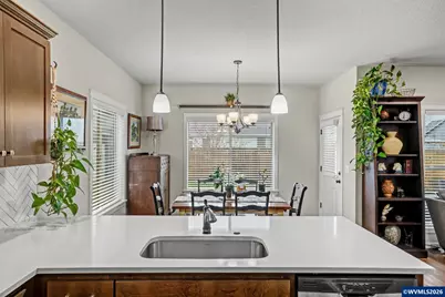 1491 Foxglove St, Woodburn, OR 97071 - Photo 14