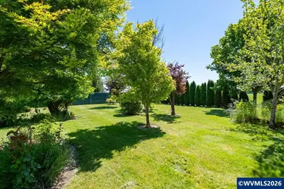 1907 SE Miller Av, Dallas, OR 97338 - Photo 40