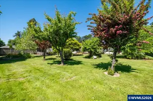 1907 SE Miller Ave, Dallas, OR 97338 - Photo 40