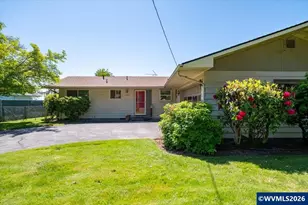 1907 SE Miller Ave, Dallas, OR 97338 - Photo 4
