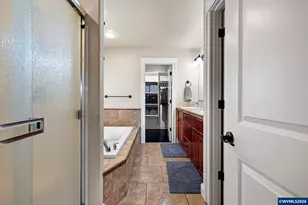 990 Westfarthing Way NW, Salem, OR 97304 - Photo 22