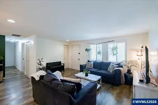 1475 Seattle Slew Dr SE, Salem, OR 97317 - Photo 10