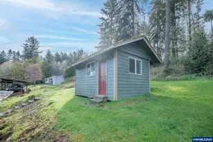 37274 Fawn Dr, Lebanon, OR 97355 - Photo 30