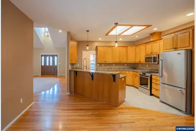 37274 Fawn Dr, Lebanon, OR 97355 - Photo 10