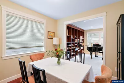 945 Caradon Ct NW, Salem, OR 97304 - Photo 8