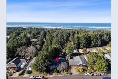 1420 SW Fairway Dr, Waldport, OR 97394 - Photo 38