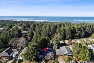 1420 SW Fairway Dr, Waldport, OR 97394 - Photo 38