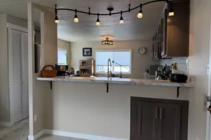 204 Cascade Dr, Lebanon, OR 97355 - Photo 8