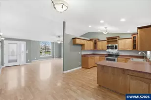 425 Timber St SE, Albany, OR 97322 - Photo 10