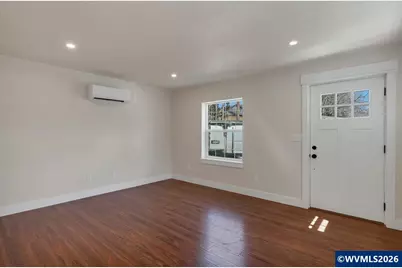 319 SW Church St, Dallas, OR 97338 - Photo 2