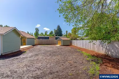 319 SW Church St, Dallas, OR 97338 - Photo 40