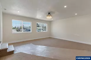 319 SW Church St, Dallas, OR 97338 - Photo 22