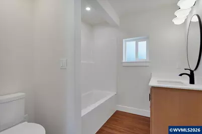 319 SW Church St, Dallas, OR 97338 - Photo 18