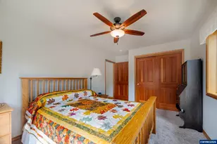 1115 Skookum Dr, Silverton, OR 97381 - Photo 38