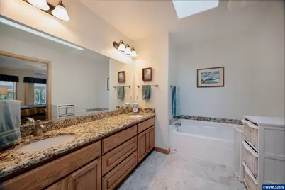 1115 Skookum Dr, Silverton, OR 97381 - Photo 24