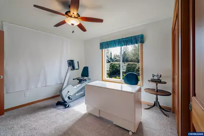 1115 Skookum Dr, Silverton, OR 97381 - Photo 36