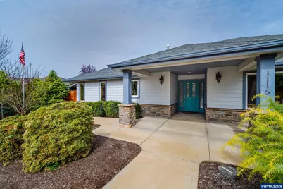 1115 Skookum Dr, Silverton, OR 97381 - Photo 4