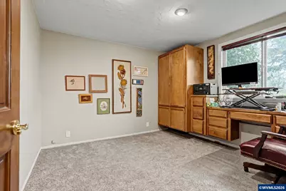 6687 Skyline Rd S, Salem, OR 97306 - Photo 6