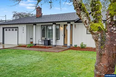 171 NW Douglas St, Dallas, OR 97338 - Photo 2