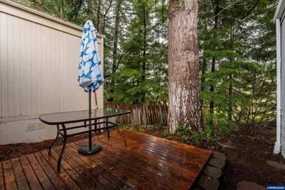 502 N 8th #17 St, Philomath, OR 97370 - Photo 20