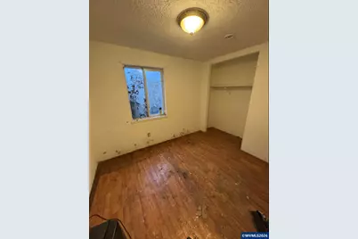 40121 Lacomb Dr, Lebanon, OR 97355 - Photo 6