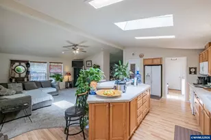 1606 11th Ave, Sweet Home, OR 97386 - Photo 8