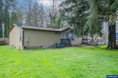 1606 11th Av, Sweet Home, OR 97386 - Photo 2