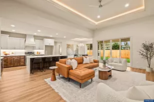 315 NE Clay St, Sublimity, OR 97385 - Photo 8