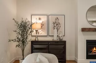 315 NE Clay St, Sublimity, OR 97385 - Photo 6