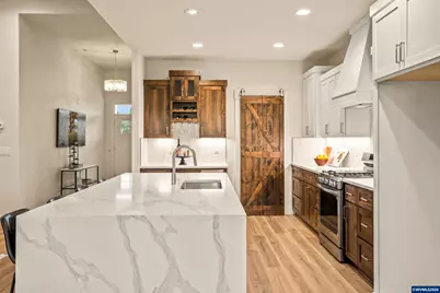 315 NE Clay St, Sublimity, OR 97385 - Photo 16