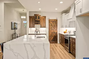 315 NE Clay St, Sublimity, OR 97385 - Photo 16