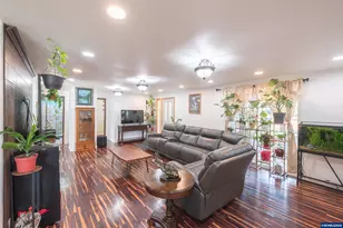 2629 S 9th St, Lebanon, OR 97355 - Photo 2