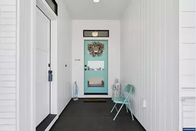 5927 Evangelista St S, Salem, OR 97306 - Photo 4