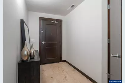 777 Commercial #139 St SE, Salem, OR 97301 - Photo 2