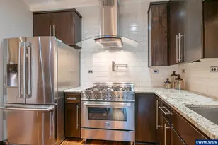 777 Commercial St SE, Salem, OR 97301 - Photo 14