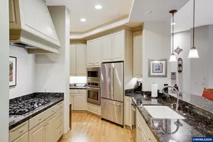 3398 Championship Dr S, Salem, OR 97302 - Photo 14